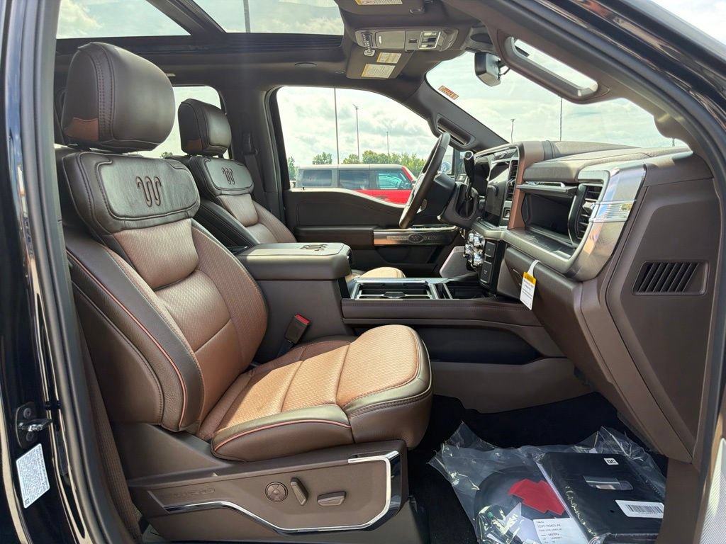 New 2026 Ford F350 King Ranch w/ Chrome Package AWD/4WD image 24