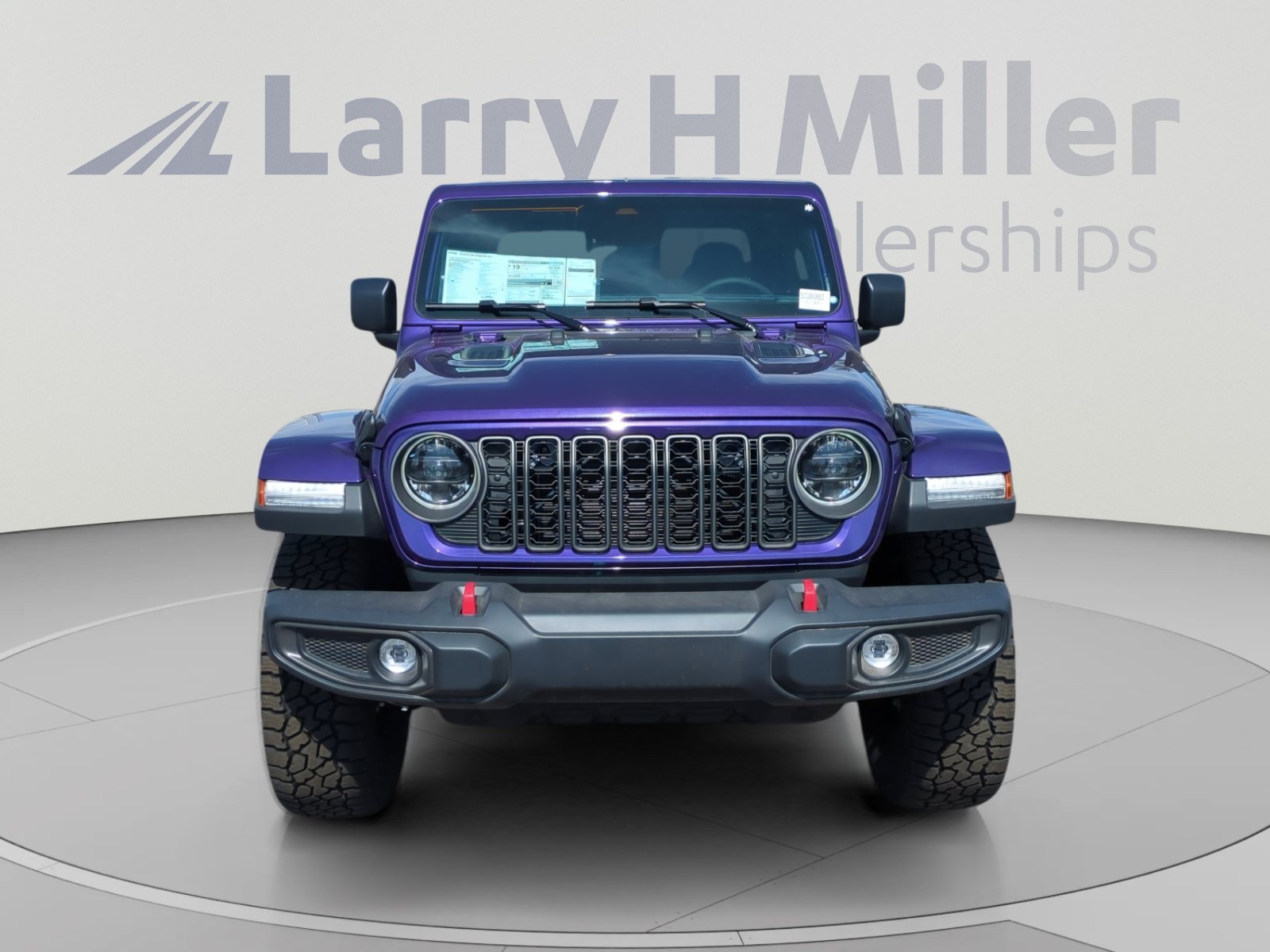 New 2026 Jeep Gladiator Rubicon w/ Steel Power Dome Hood Package AWD/4WD image 8