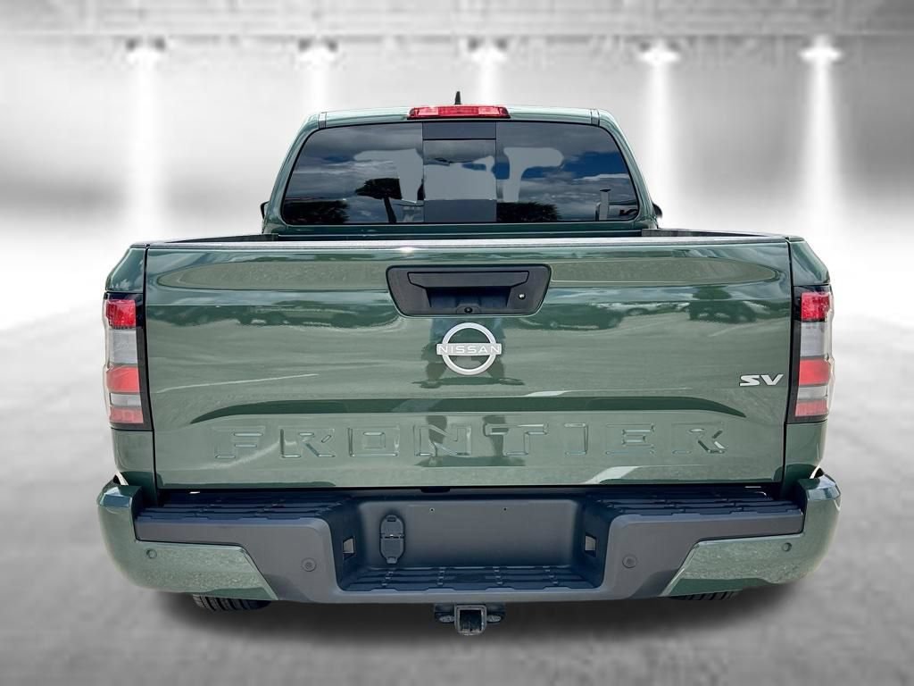Certified 2024 Nissan Frontier SV w/ SV Convenience Package RWD image 8