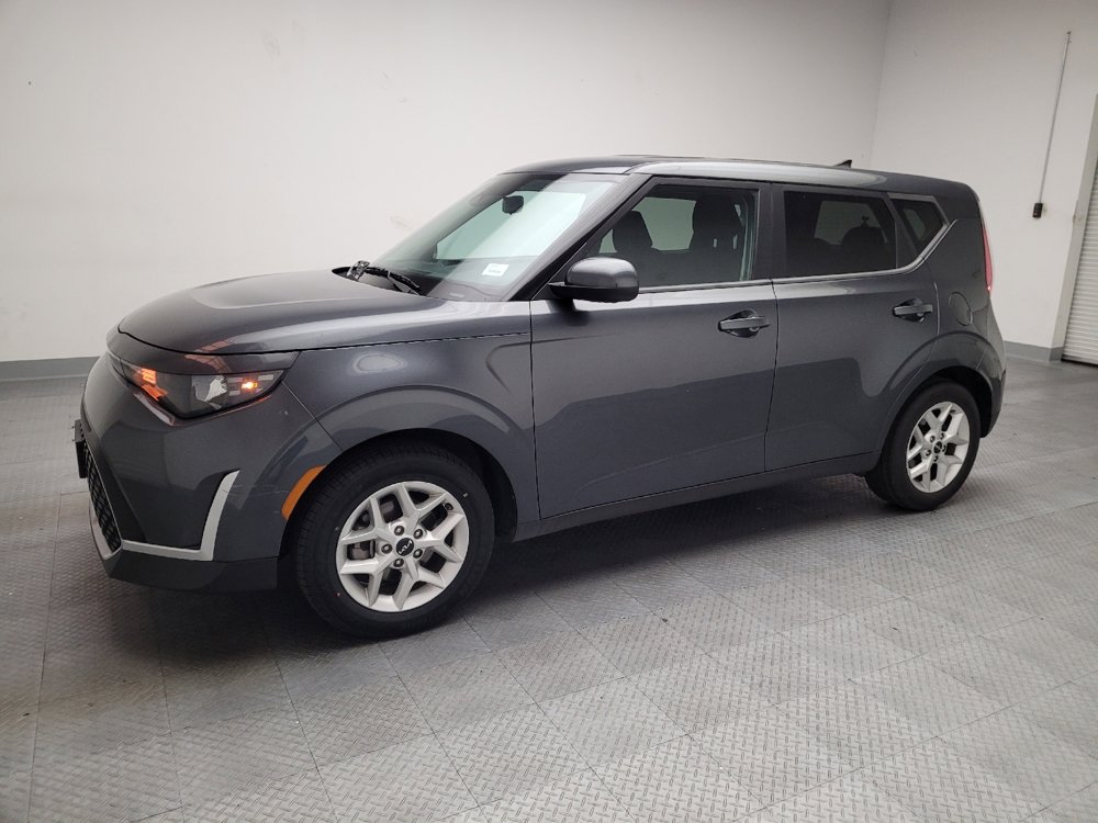 Used 2023 Kia Soul LX w/ Option Group 015 image 2