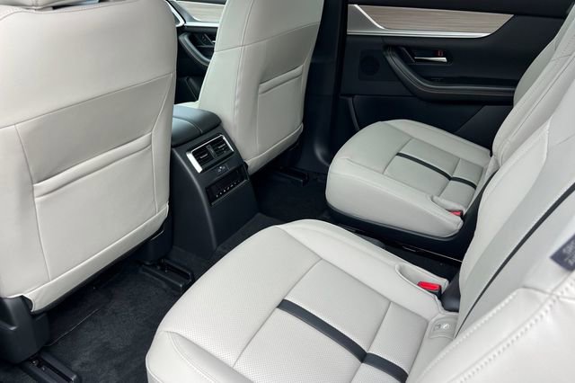 New 2025 MAZDA CX-90 Plug-In Hybrid w/Premium Sport image 13