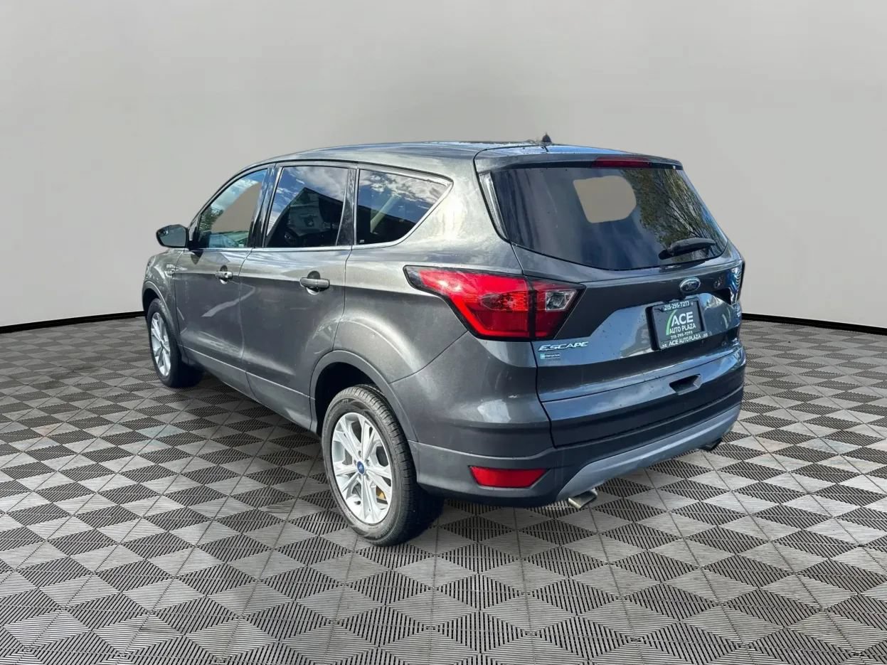 Used 2019 Ford Escape SE AWD/4WD image 7
