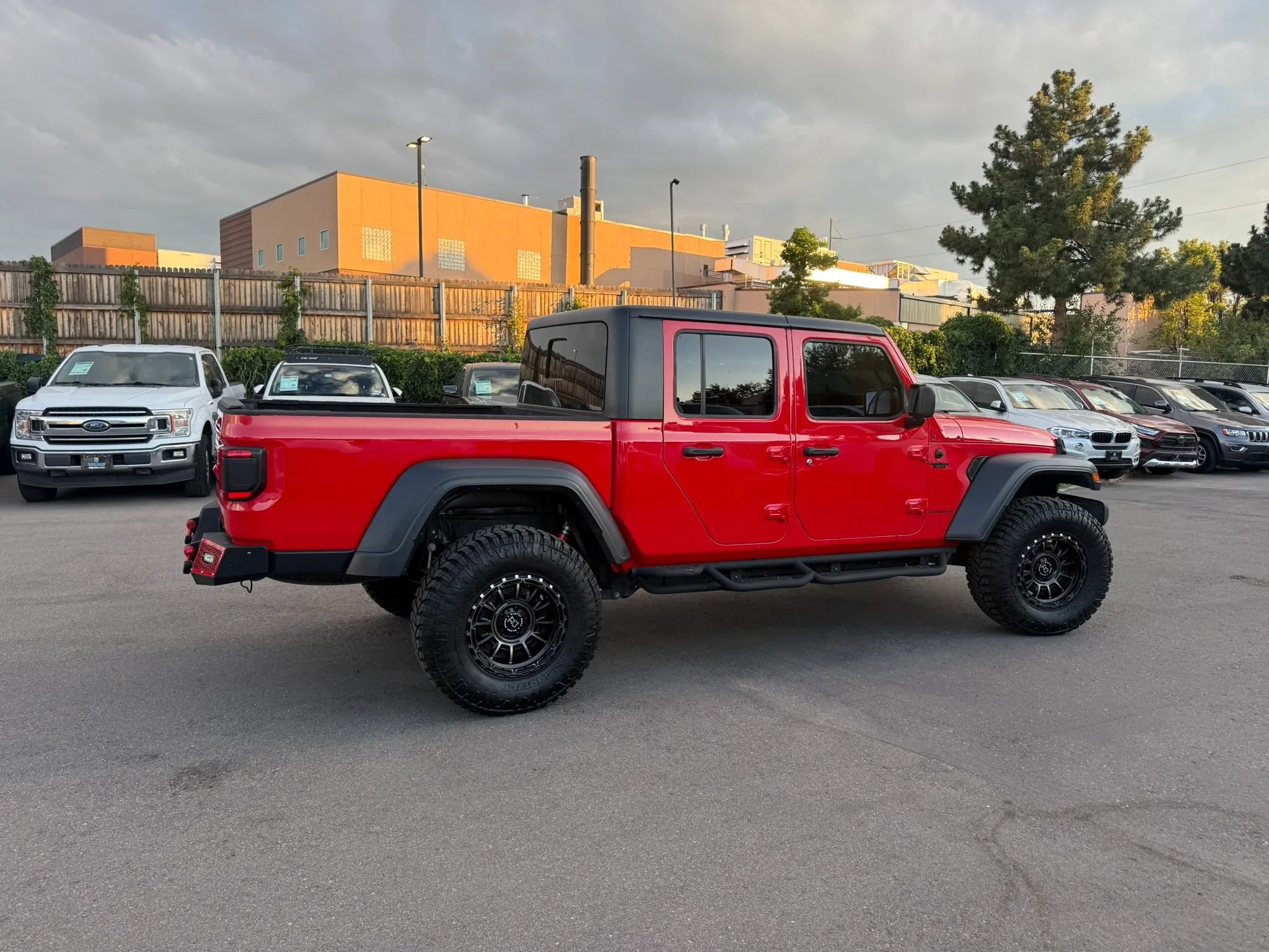 Used 2020 Jeep Gladiator Sport w/ Quick Order Package 24S AWD/4WD image 9