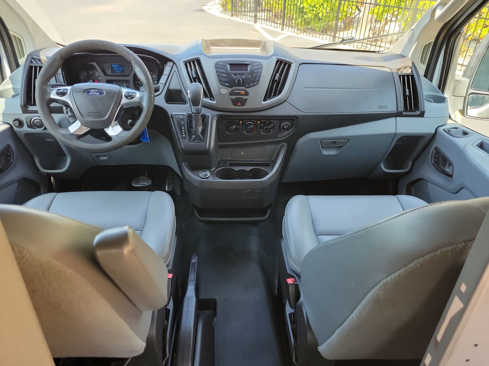 Used 2018 Ford Transit 150 130 Low Roof RWD image 15
