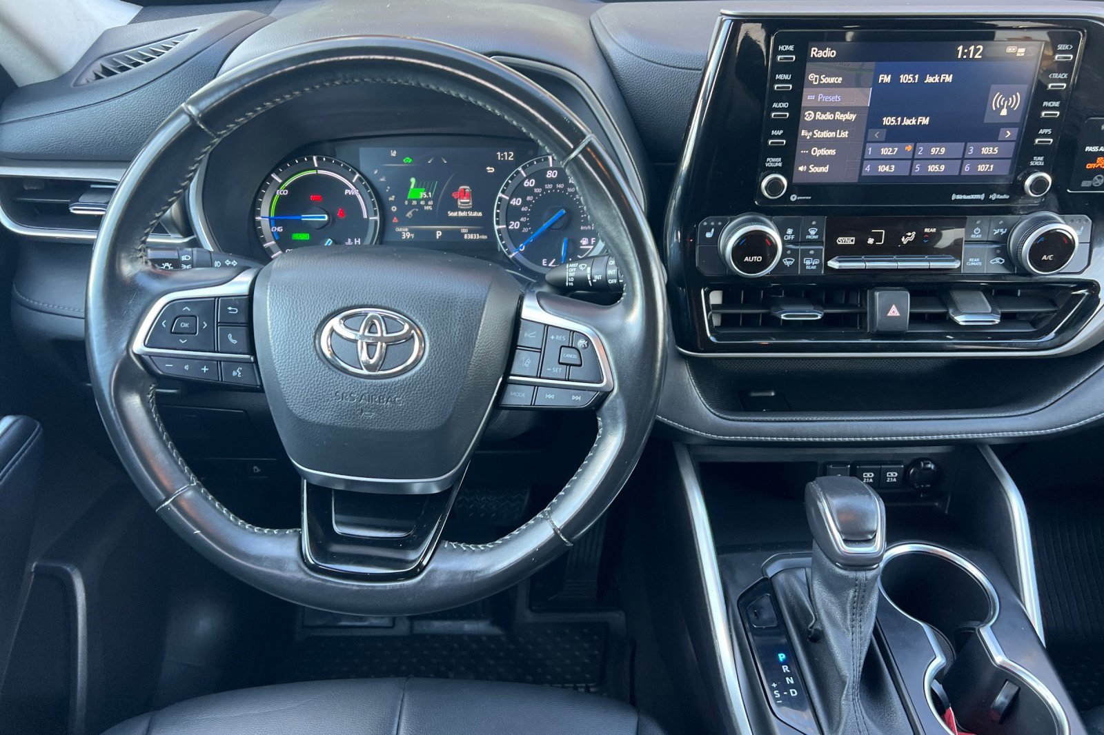 Certified 2021 Toyota Highlander XLE image 11