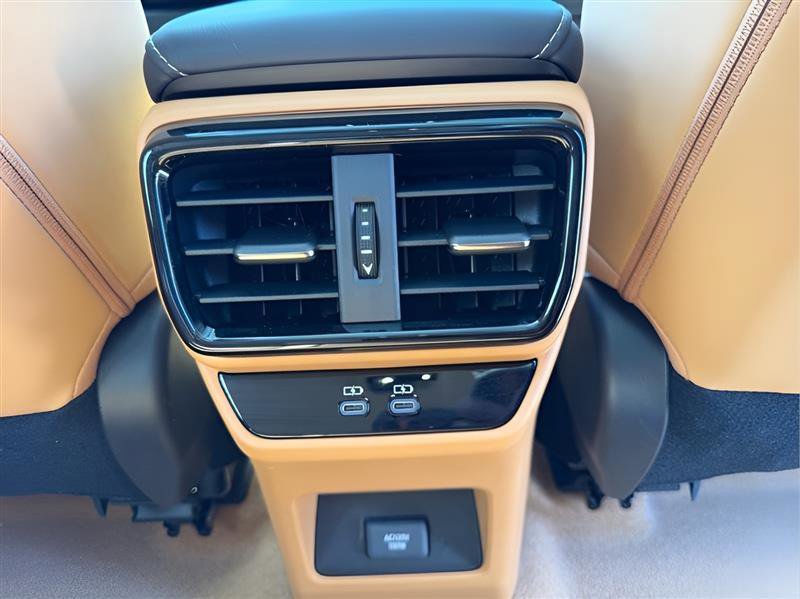 Used 2025 Lexus RZ 300e w/ Accessory Package (Z1) image 38