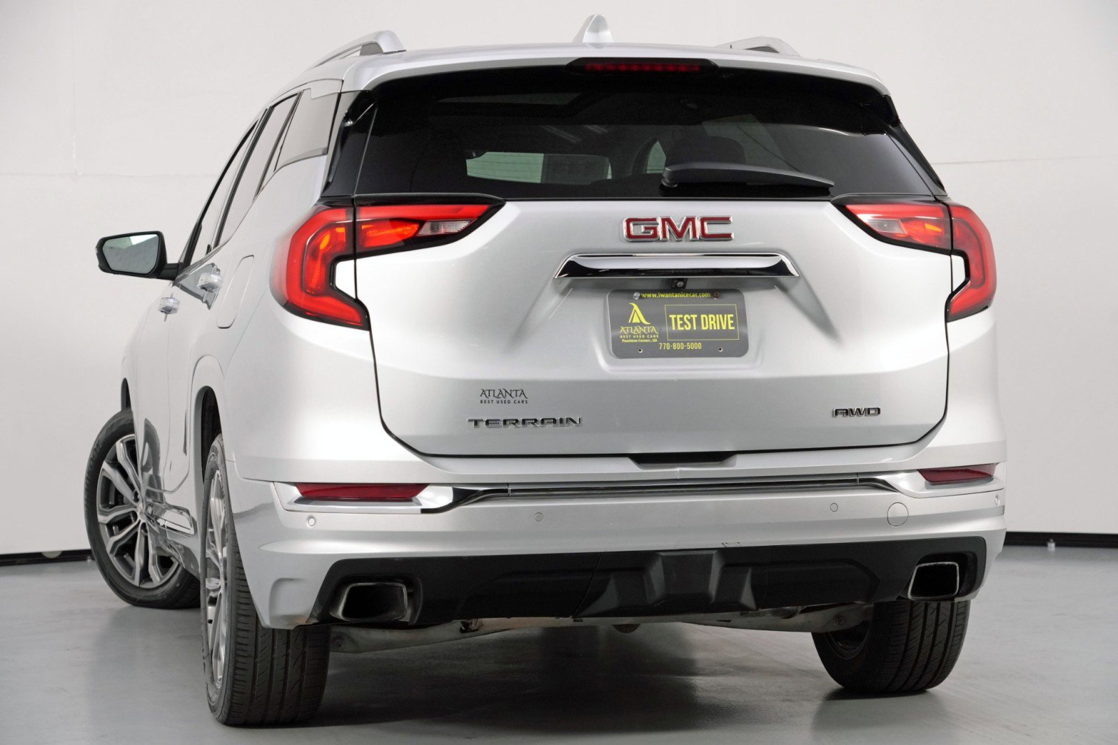 Used 2020 GMC Terrain Denali w/ GMC Pro Grade Package image 5