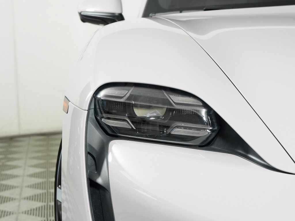 Certified 2021 Porsche Taycan 4S AWD/4WD image 11