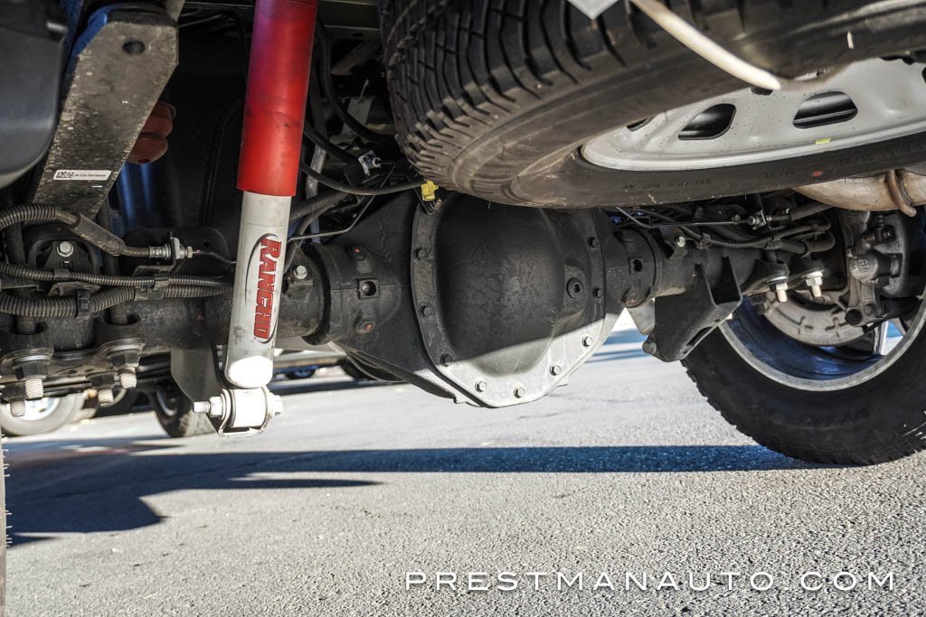 Used 2025 Chevrolet Silverado 3500 High Country w/ Technology Package image 7