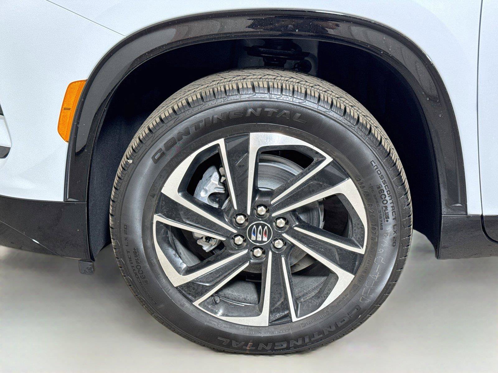 New 2027 Buick Enclave Sport Touring w/ Power Package FWD image 19