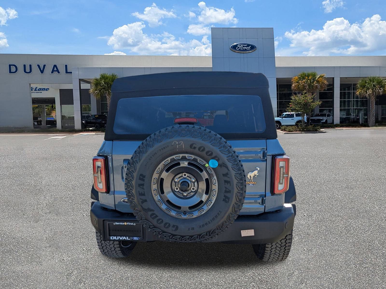 New 2025 Ford Bronco Outer Banks w/ Sasquatch Package AWD/4WD image 5