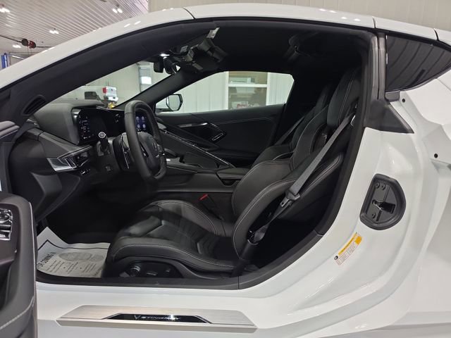 Used 2023 Chevrolet Corvette Stingray Preferred Cpe w/ Z51 Performance Package RWD image 19