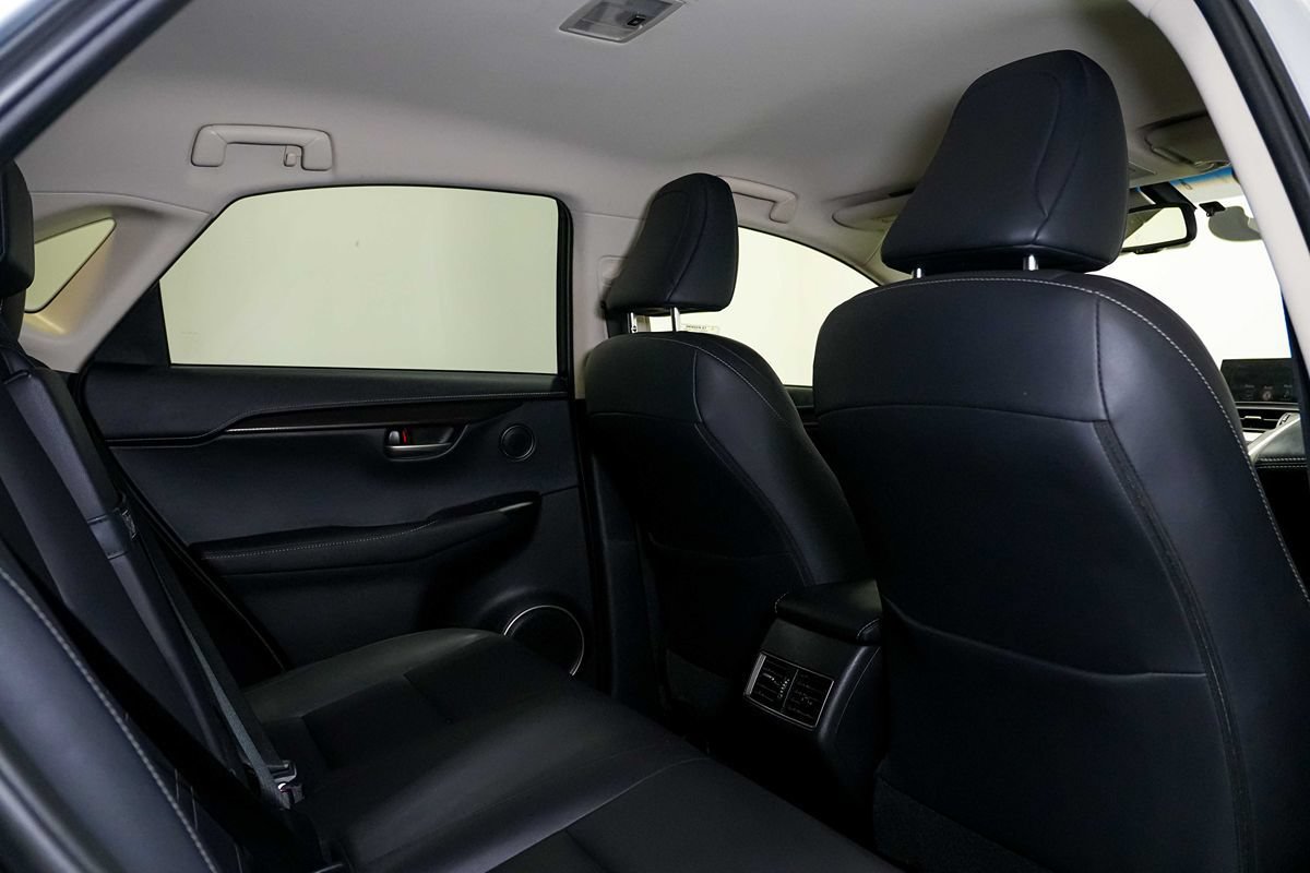 Used 2016 Lexus NX 200t FWD w/ Accessory Package image 16