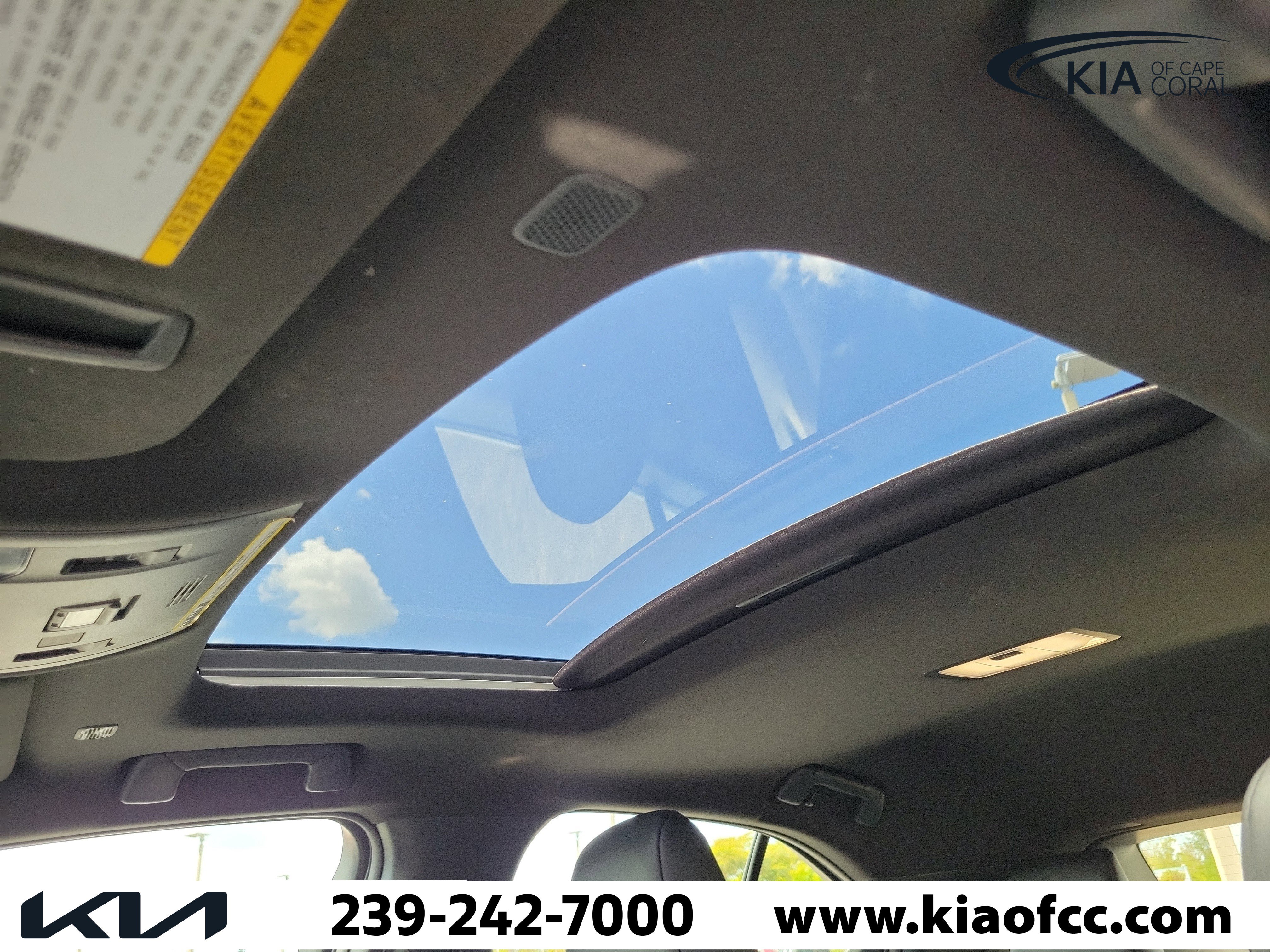 Used 2023 Lexus UX 250h F Sport image 20