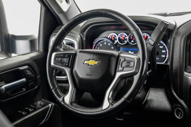 Used 2022 Chevrolet Silverado 2500 LTZ w/ LTZ Convenience Package AWD/4WD image 15