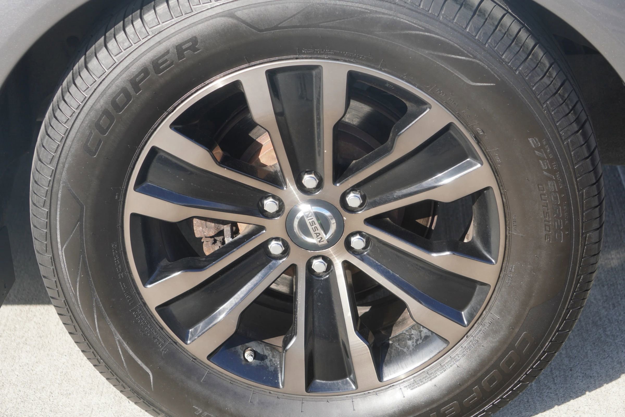 Used 2017 Nissan Armada Platinum w/ Captain Seat Package image 9