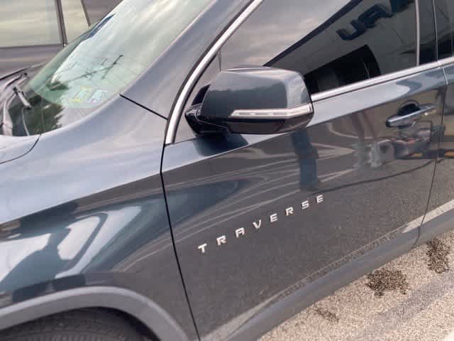 Used 2019 Chevrolet Traverse LT w/ LPO, Floor Liner Package AWD/4WD image 6