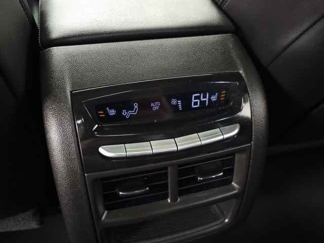 Certified 2022 Cadillac XT5 Sportv w/ Technology Package image 46