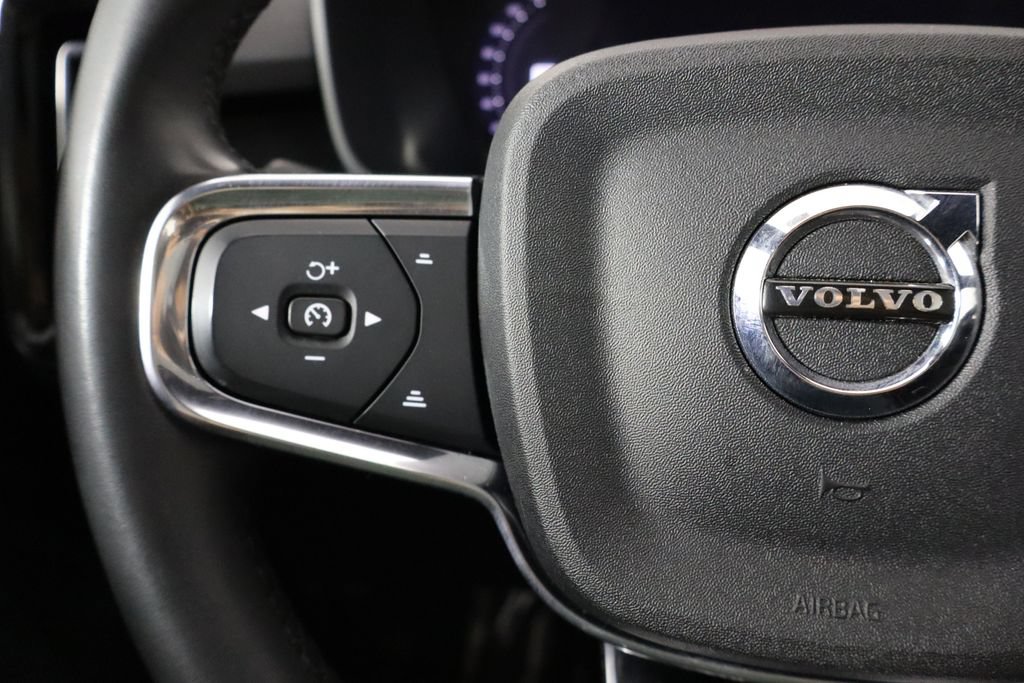 Used 2023 Volvo C40 P8 Recharge Plus AWD/4WD image 8