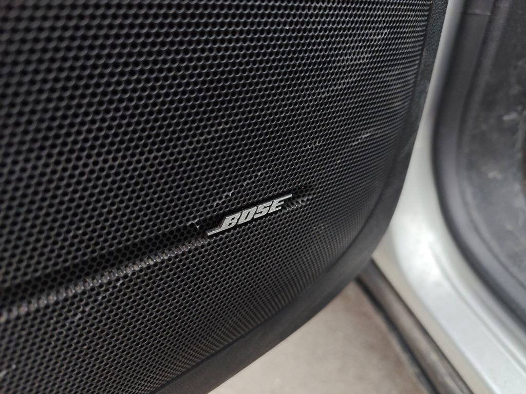 Used 2015 Chevrolet Traverse LT image 6