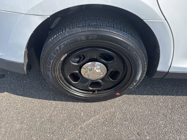 Used 2013 Ford Taurus Police Interceptor AWD image 9
