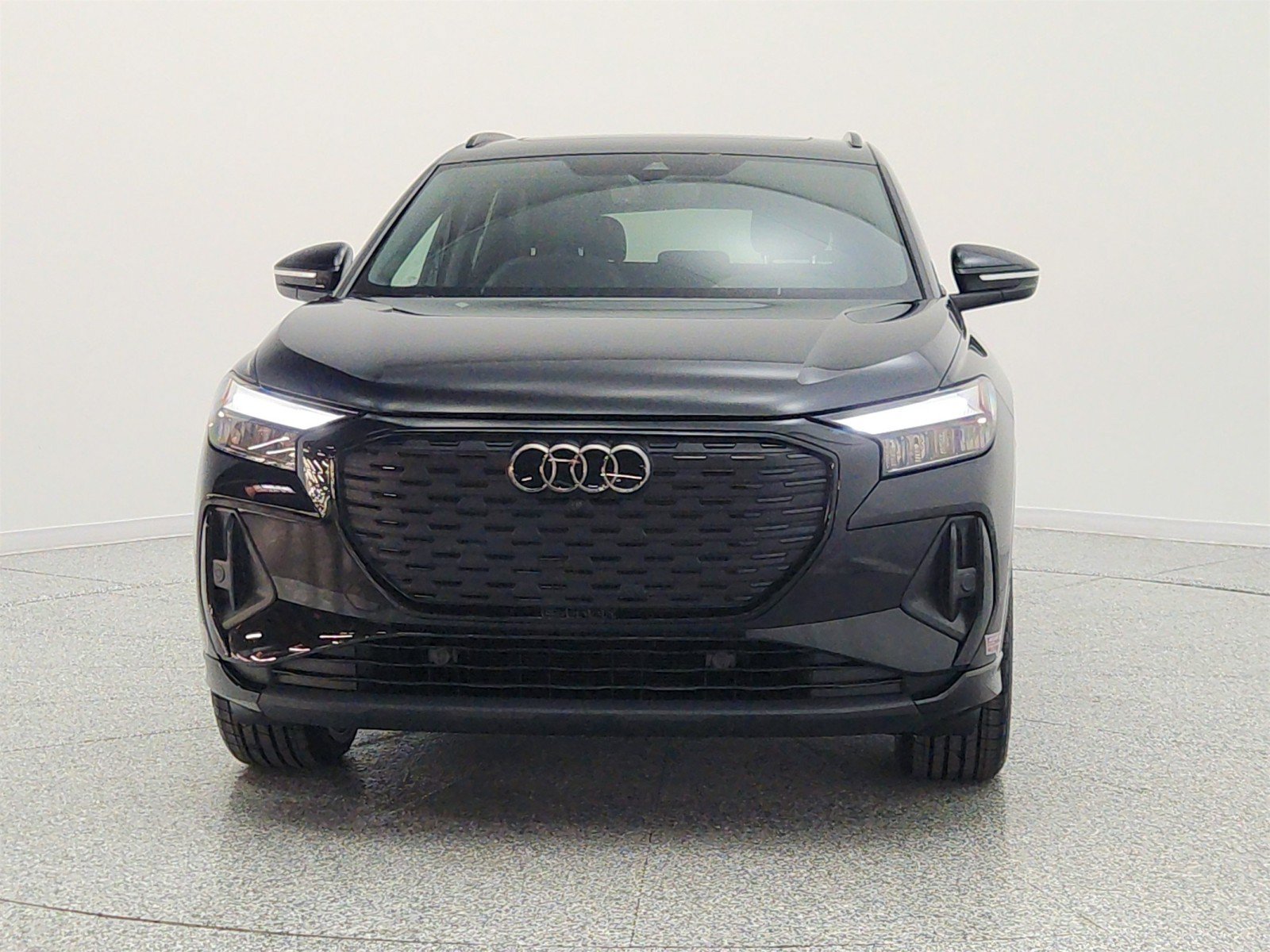 Used 2024 Audi Q4 e-tron Premium Plus AWD/4WD image 2