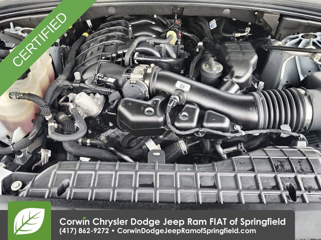 Certified 2024 Jeep Grand Cherokee Limited w/ Luxury Tech Group II AWD/4WD image 34