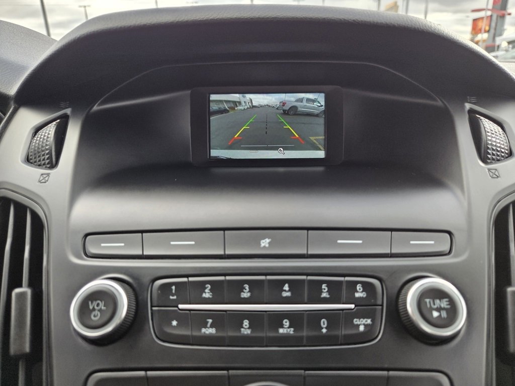 Used 2018 Ford Focus SE image 15