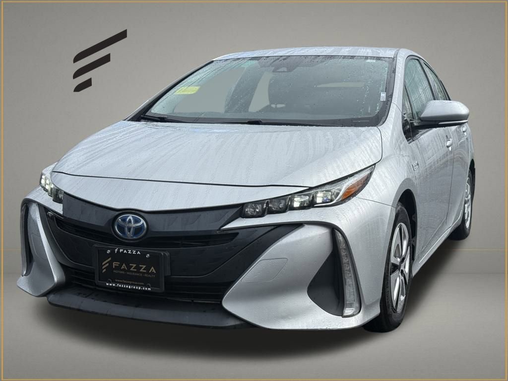 Used 2018 Toyota Prius Prime Plus image 1
