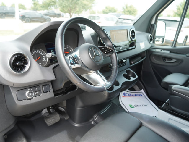 Used 2025 Mercedes-Benz Sprinter 2500 image 14