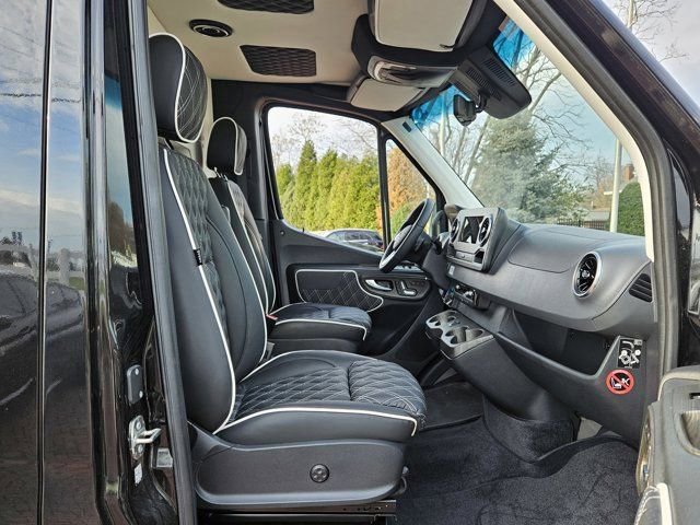 New 2024 Mercedes-Benz Sprinter 3500 image 18