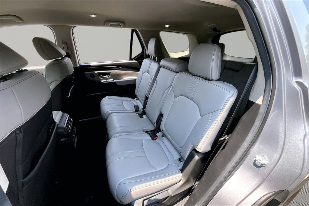 Certified 2025 Honda Pilot EX-L image 16