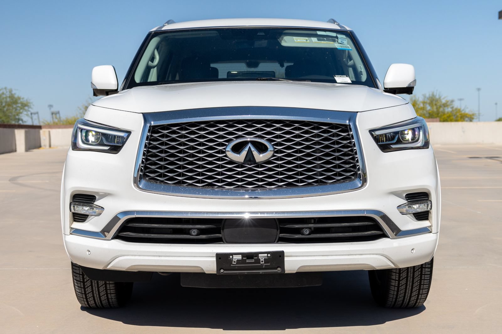 Used 2024 INFINITI QX80 Luxe AWD/4WD image 7