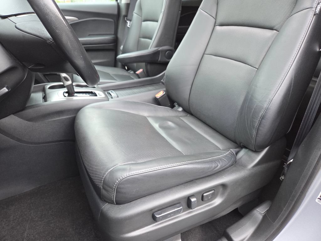 Certified 2019 Honda Ridgeline RTL image 30