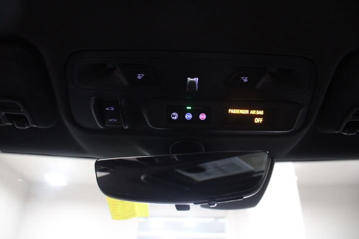 Used 2023 Chevrolet Camaro LT image 31