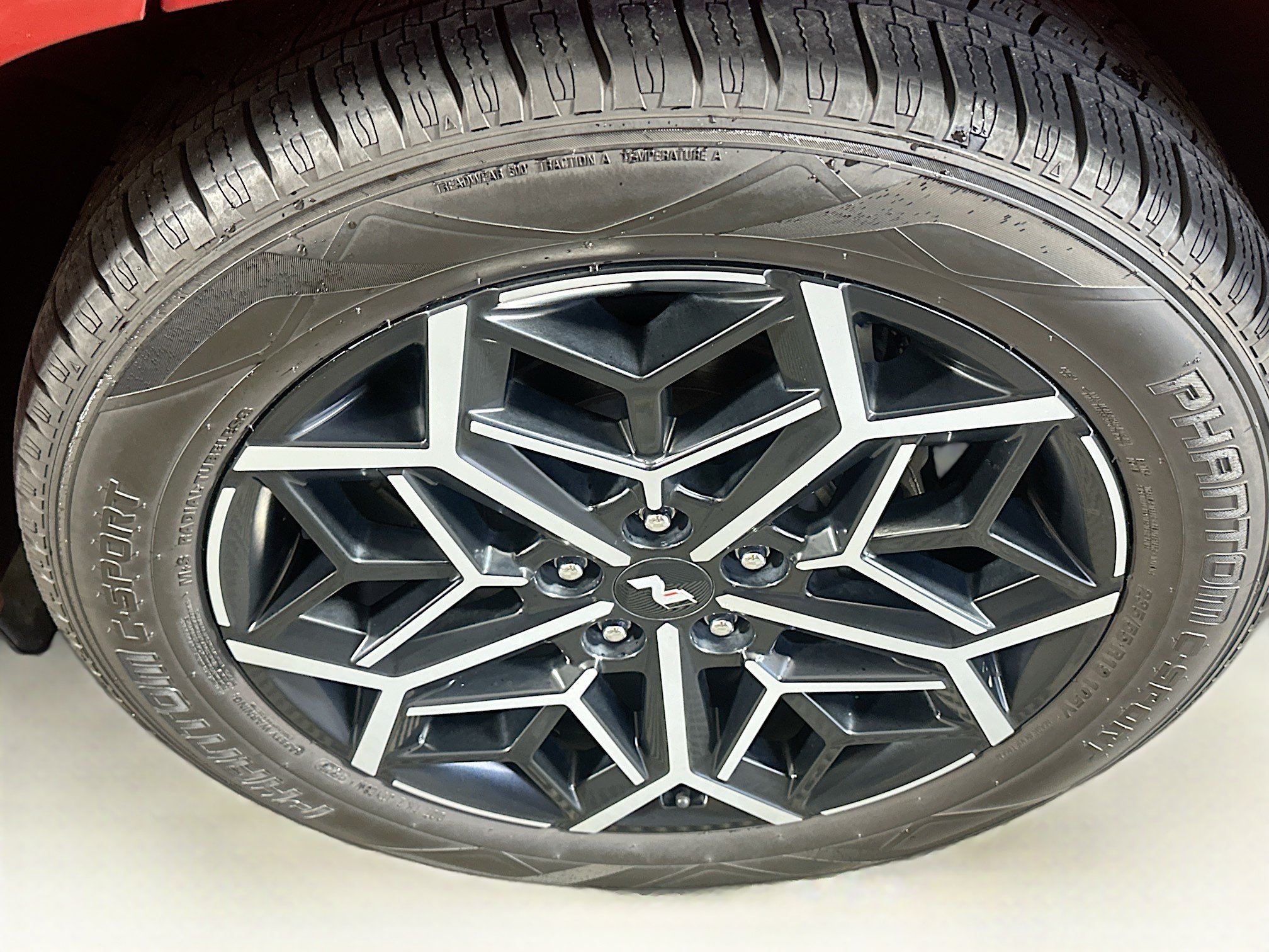 Used 2022 Hyundai Tucson N Line FWD image 11