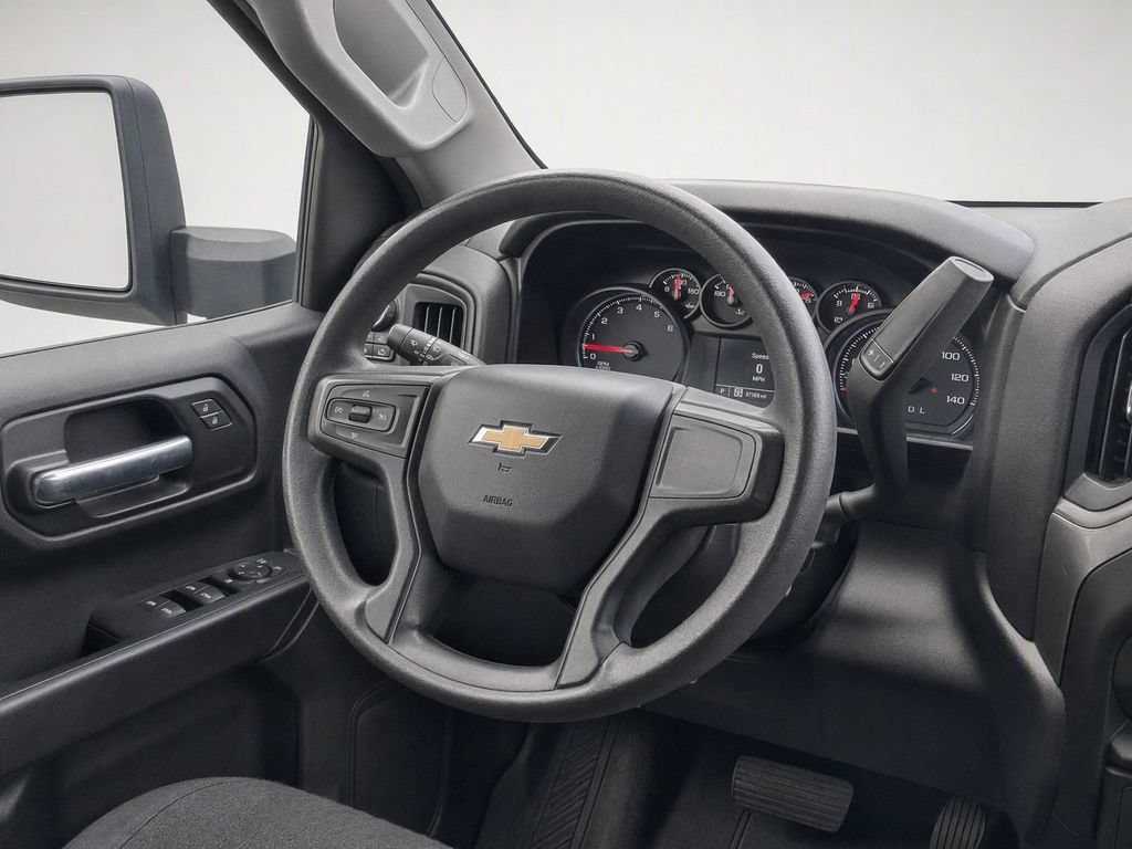 Used 2019 Chevrolet Silverado 1500 Custom w/ Custom Max Trailering Package AWD/4WD image 32