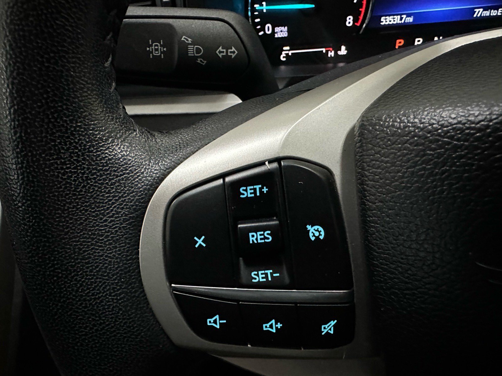 Certified 2023 Ford Explorer XLT AWD/4WD image 34