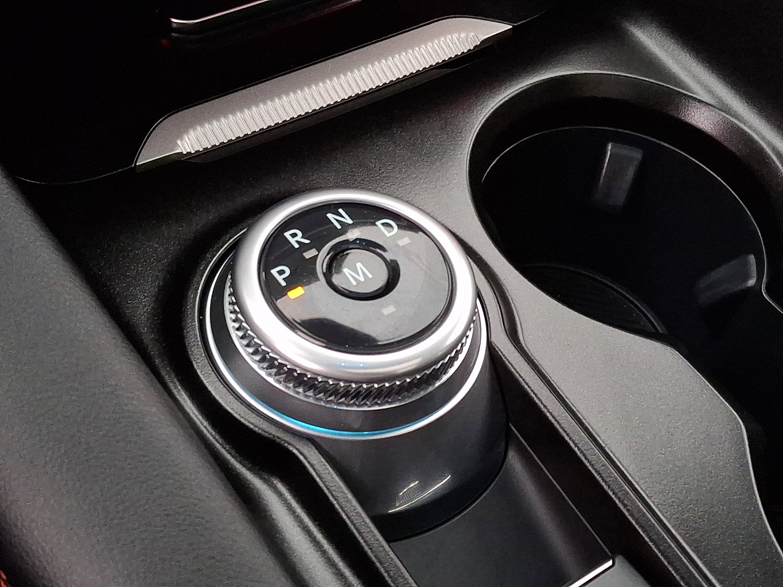 Used 2025 Ford Explorer ST image 16