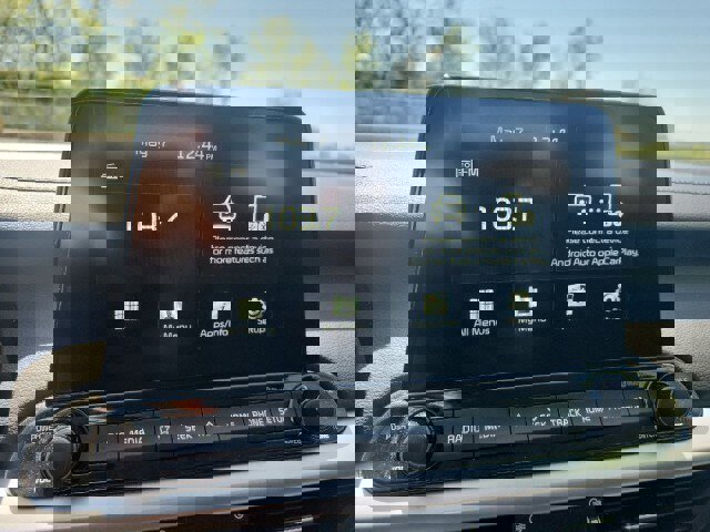 Used 2020 Kia Forte LXS image 13