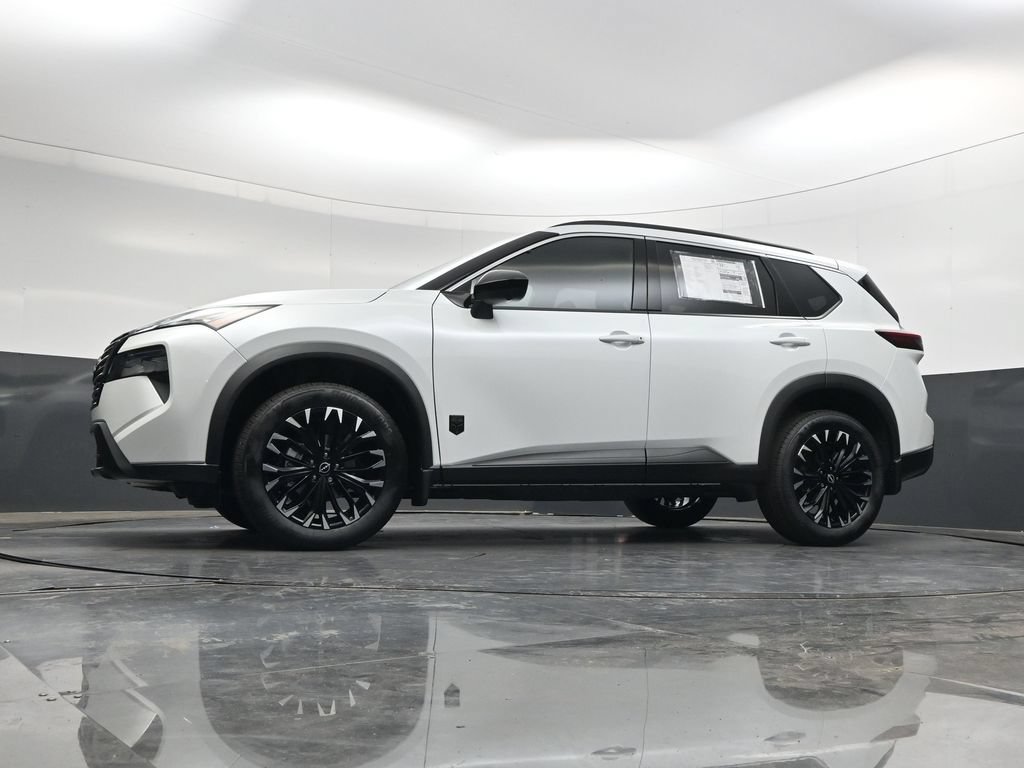 New 2026 Nissan Rogue Dark Armor FWD image 33