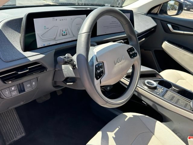 Used 2024 Kia EV6 Wind AWD/4WD image 18