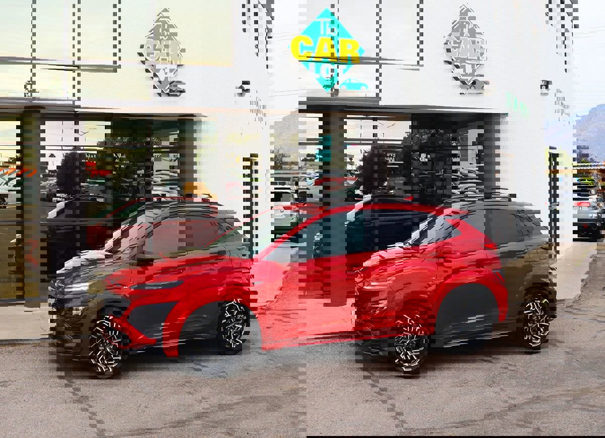 Used 2022 Hyundai Kona N Line w/ Tech Package image 4