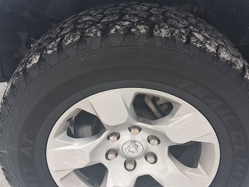 Used 2021 RAM 1500 Big Horn image 12