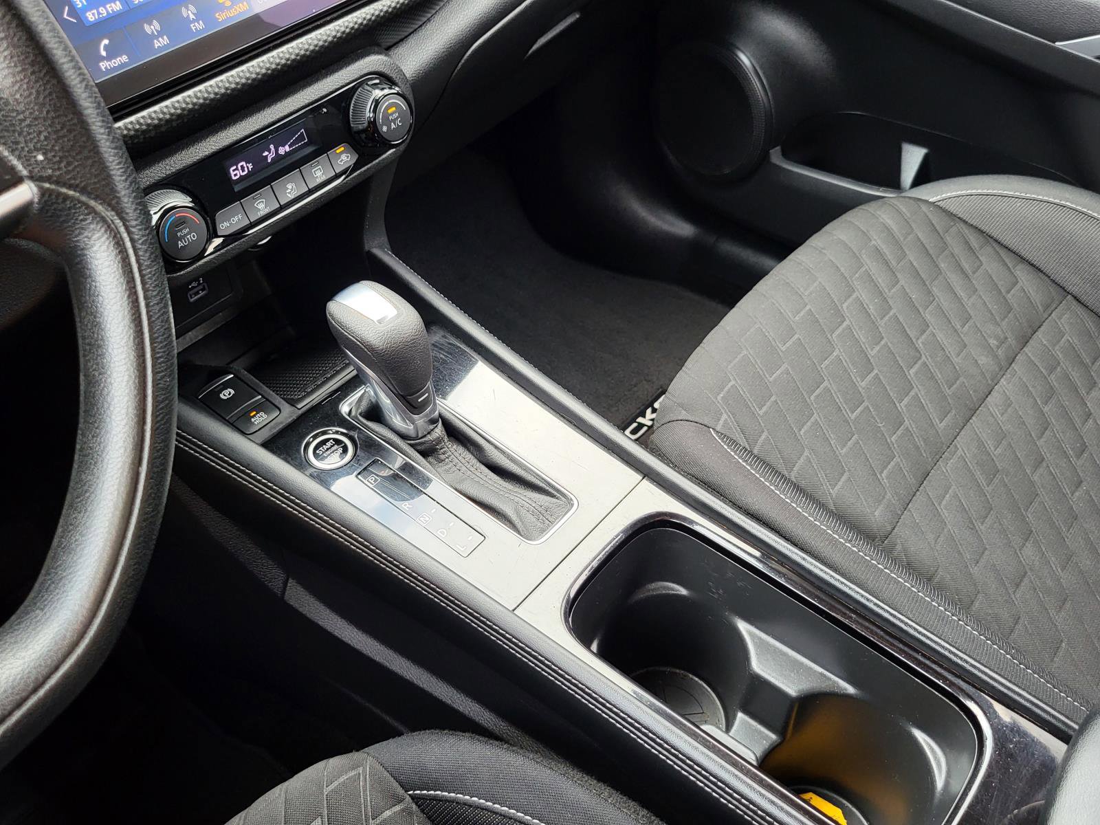 Used 2022 Nissan Kicks SV w/ Interior Electronics Package image 29