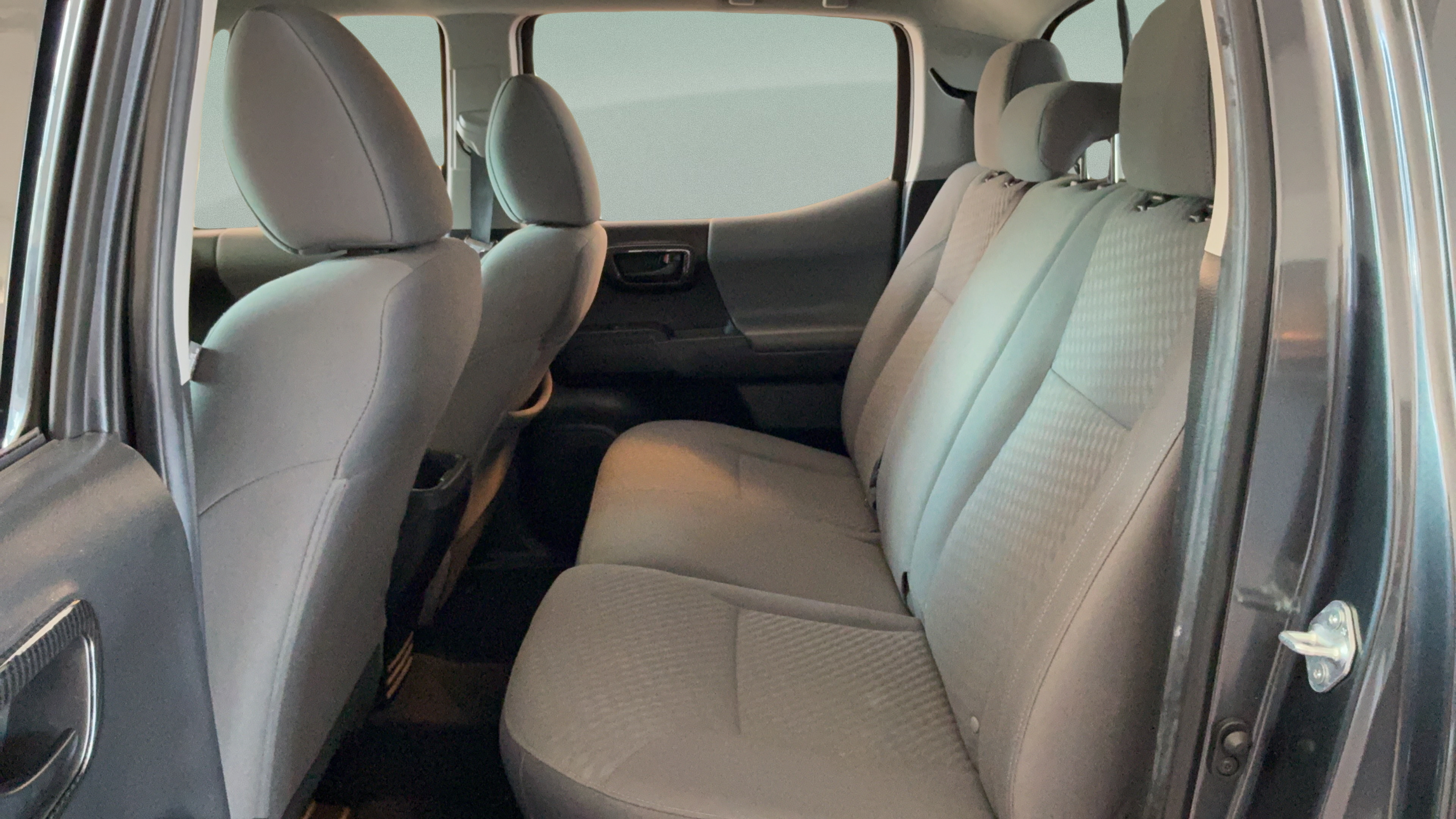 Certified 2023 Toyota Tacoma SR AWD/4WD image 29