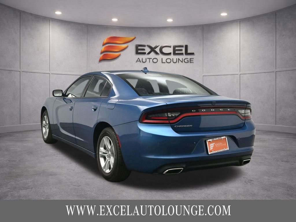 Used 2023 Dodge Charger SXT image 5