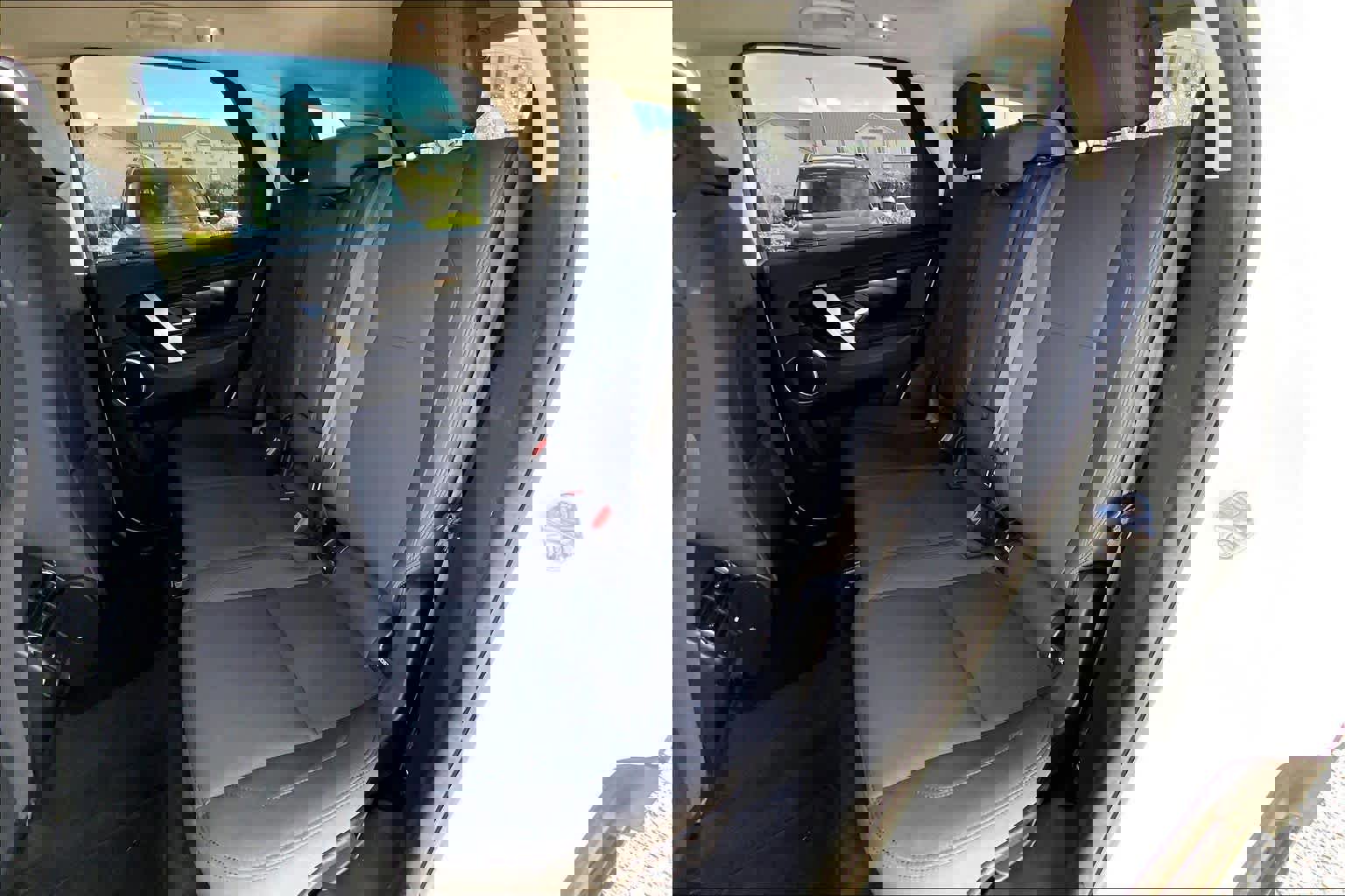 Used 2020 Land Rover Discovery Sport image 18