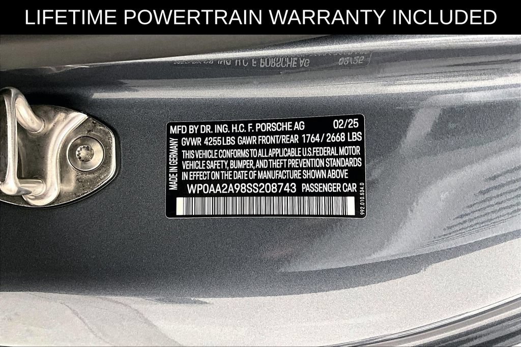 Used 2025 Porsche 911 Carrera T RWD image 38