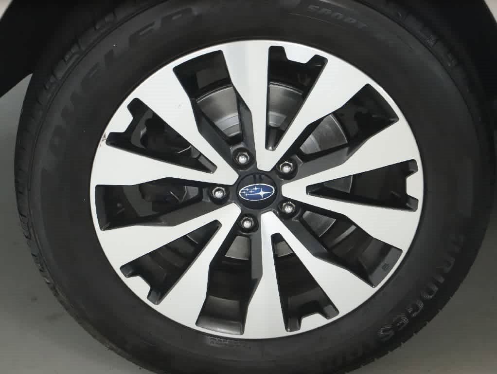 Used 2016 Subaru Outback 2.5i Limited AWD/4WD image 11